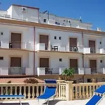 Pineta 3*