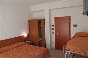 Otel Pineta Vico Del Gargano