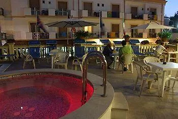 Pineta 3* San Menaio
