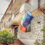 Pineta Szálloda San Menaio