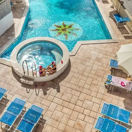 Hotel Pineta San Menaio