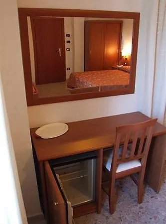 Hotel Pineta 3*