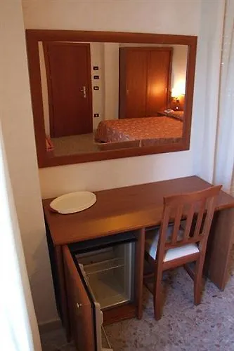 Hotel Hotel Pineta 3*